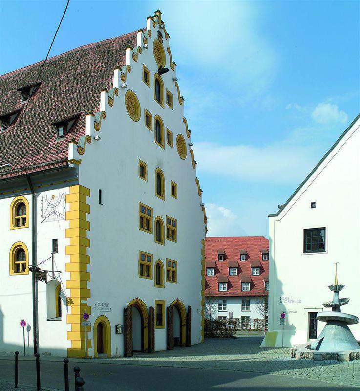 Hotel Kloesterle Noerdlingen - In Kuerze Elaya Hotel Kloesterle Nördlingen Exterior foto